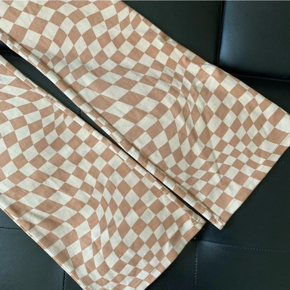 COTTON ON TAN FLARE PANTS - Picture 10 of 12